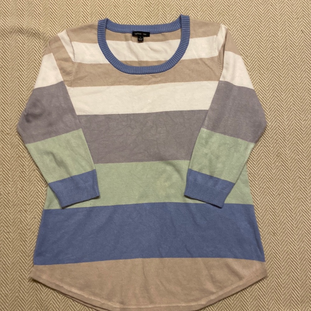 Karissa and Me. Lightweight Sweater. Size L.